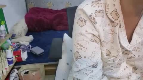 girlhanoi online show from 12-22-25, 02:30