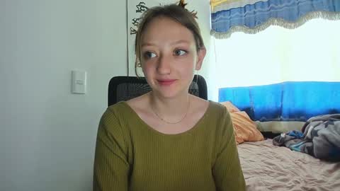Maze    Thumbs up online show from 12-24-24, 03:58