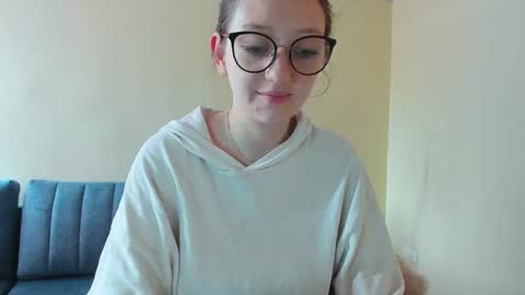 Maze    Thumbs up online show from 01-04-25, 04:00