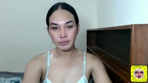 Snapshot of girlthatuneedxxx chatting on 01-06-25, 08:14 Rhaine online show from 01-06-25, 08:14
