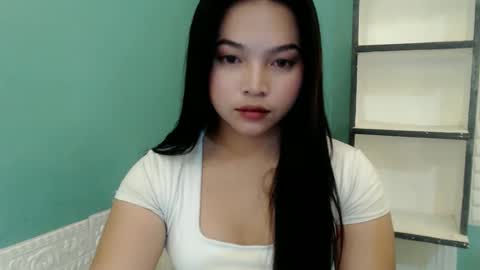 Snapshot of girlthatuneedxxx chatting on 09-13-25, 05:02 Rhaine online show from 09-13-25, 05:02