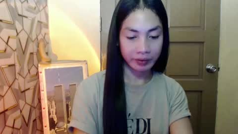 Snapshot of girlwhobelieveinmagic chatting on 01-24-25, 10:53 Callmenor online show from 01-24-25, 10:53