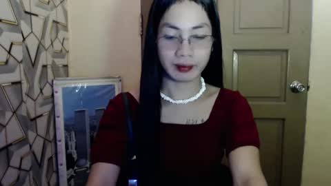 Snapshot of girlwhobelieveinmagic chatting on 01-28-25, 08:14 Callmenor online show from 01-28-25, 08:14