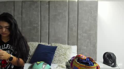     online show from 01-30-25, 11:01