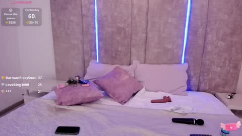     online show from 03-08-25, 01:57