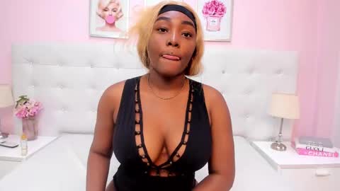 Snapshot of giseljassper chatting on 02-09-25, 04:07 GISEL online show from 02-09-25, 04:07