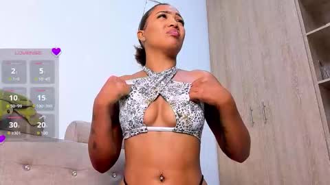 GiuliaCash online show from 11-13-25, 12:15