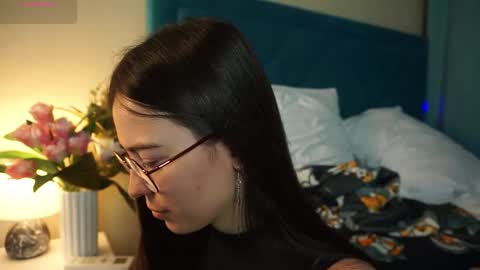 Agness online show from 11-02-25, 02:52