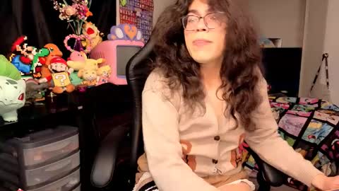 glaceon9 online show from 11-03-25, 02:13