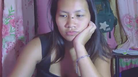 glamgoddess23 online show from 12-18-25, 02:28