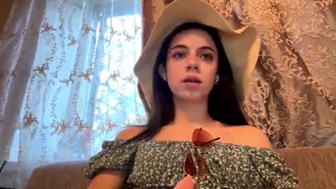 Snapshot of glendahammond chatting on 03-02-26, 02:24 glendahammond online show from 03-02-26, 02:24