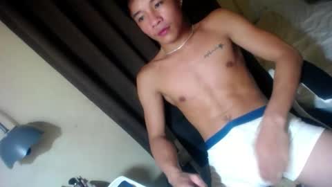 glenndou_daxs online show from 09-21-25, 04:19