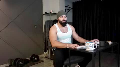 Snapshot of glennmasters chatting on 12-24-24, 04:19 Matthew .. for short call me Matt online show from 12-24-24, 04:19