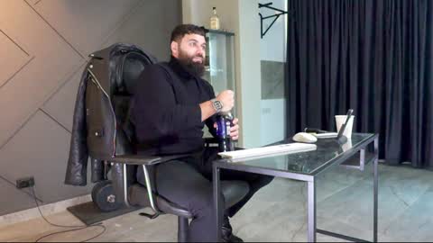 Snapshot of glennmasters chatting on 01-02-25, 07:12 Matthew .. for short call me Matt online show from 01-02-25, 07:12