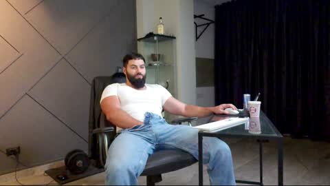 Snapshot of glennmasters chatting on 01-04-25, 08:16 Matthew .. for short call me Matt online show from 01-04-25, 08:16