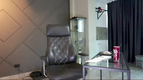 Snapshot of glennmasters chatting on 01-16-25, 09:16 Matthew .. for short call me Matt online show from 01-16-25, 09:16