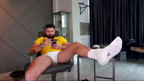 Snapshot of glennmasters chatting on 01-20-25, 10:40 Matthew .. for short call me Matt online show from 01-20-25, 10:40