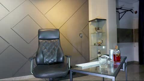 Snapshot of glennmasters chatting on 02-23-25, 10:31 Matthew .. for short call me Matt online show from 02-23-25, 10:31