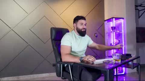 Snapshot of glennmasters chatting on 02-26-25, 02:37 Matthew .. for short call me Matt online show from 02-26-25, 02:37