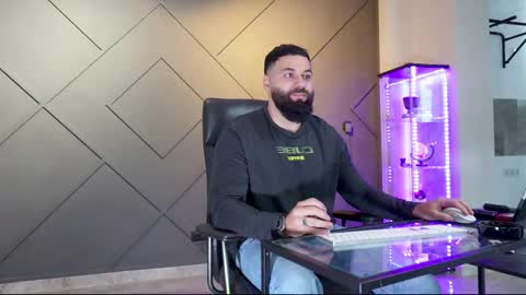 Snapshot of glennmasters chatting on 02-27-25, 06:50 Matthew .. for short call me Matt online show from 02-27-25, 06:50