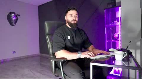 Snapshot of glennmasters chatting on 03-07-25, 09:59 Matthew .. for short call me Matt online show from 03-07-25, 09:59