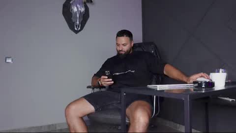 Snapshot of glennmasters chatting on 09-14-25, 11:48 Matthew .. for short call me Matt online show from 09-14-25, 11:48