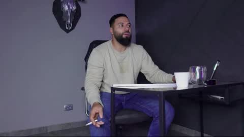 Snapshot of glennmasters chatting on 09-18-25, 03:41 Matthew .. for short call me Matt online show from 09-18-25, 03:41