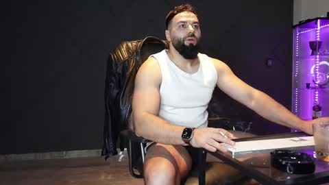 Matthew .. for short call me Matt online show from 03-24-26, 05:51