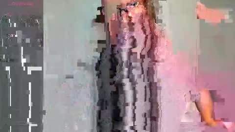 Snapshot of glitterkitty_108 chatting on 02-23-25, 10:31 GlitterKitty 108 online show from 02-23-25, 10:31