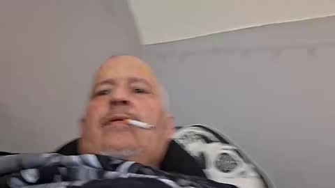 glizzy4u online show from 11-12-25, 11:58