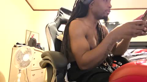 glomightyj online show from 04-15-26, 01:29