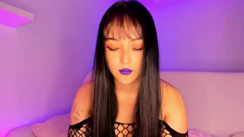 Mimi online show from 12-26-24, 08:21