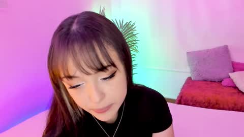 Mimi online show from 11-21-25, 07:01