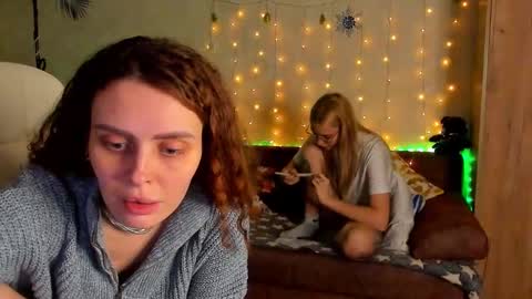 Gloria Wood online show from 12-22-24, 06:37