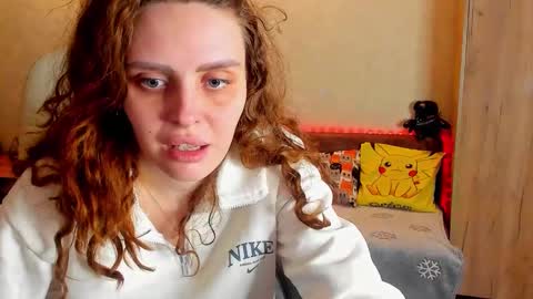 Gloria Wood online show from 01-21-25, 05:20