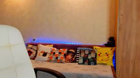 Gloria Wood online show from 01-26-25, 05:55