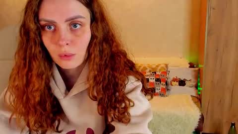 Gloria Wood online show from 02-23-25, 06:01