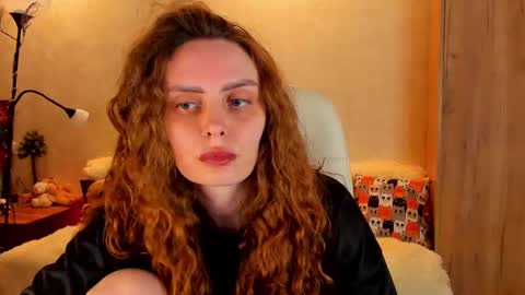 Gloria Wood online show from 03-08-25, 06:37