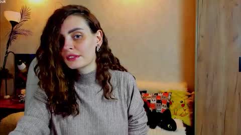 Gloria Wood online show from 11-08-25, 04:07