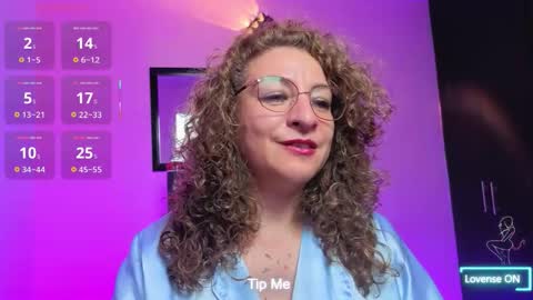 gloriacrespo online show from 10-29-25, 10:22