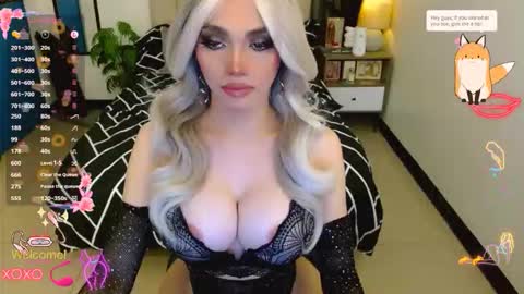 Snapshot of glorious_kim chatting on 09-15-25, 05:07 Kim - DONT FORGET TO FOLLOW AND GIME THUMBS UP online show from 09-15-25, 05:07