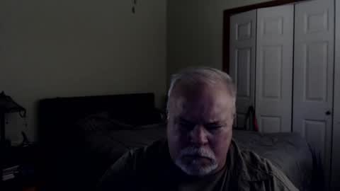 gmctruckguy online show from 10-22-25, 07:35