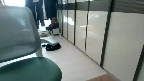 Snapshot of gnyeon chatting on 01-08-25, 03:08 korboy online show from 01-08-25, 03:08