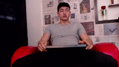 Snapshot of god_of_olympus1 chatting on 02-22-25, 03:03 steven online show from 02-22-25, 03:03