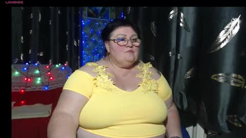 Goddess online show from 12-22-25, 05:21