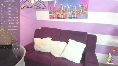 M A R T I N A  online show from 12-16-24, 10:24