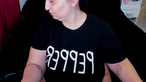 Snapshot of goddessdeborahx chatting on 02-22-25, 12:08 GoddessDeborahX online show from 02-22-25, 12:08