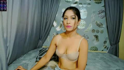 Layla Salvardor online show from 03-09-25, 11:58