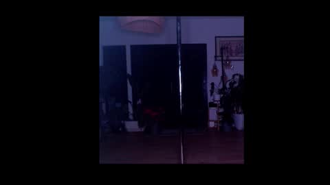 Victoria online show from 01-17-25, 02:50