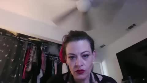 goddessrae19 online show from 12-02-25, 04:13
